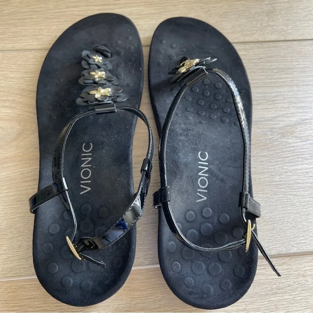 Vionic Rest Paulie Patent Leather Sandals Black Size 11